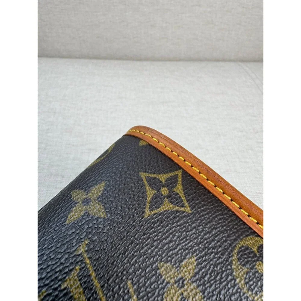 LOUIS VUITTON Brown Monogram Canvas Bel Air GHW